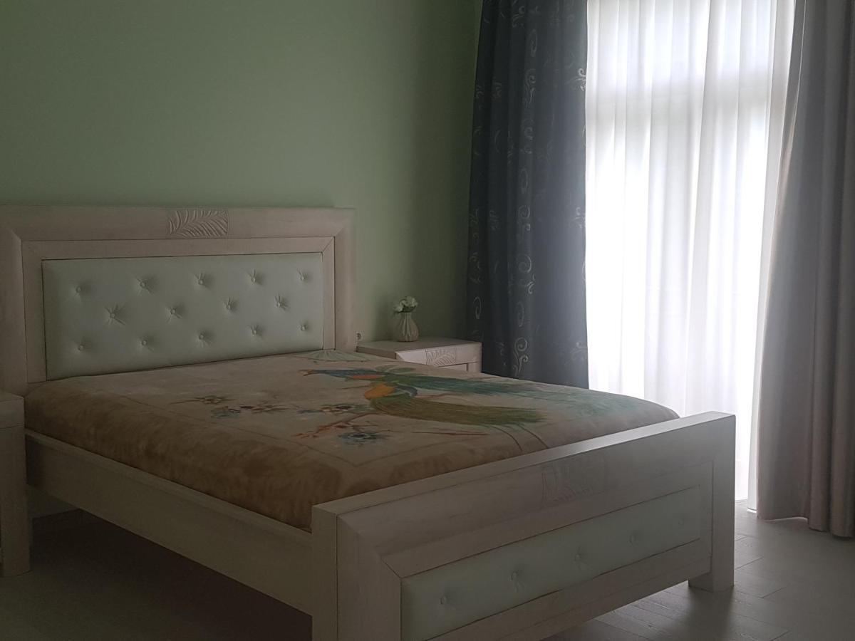 villa beridze Borjomi Bagian luar foto